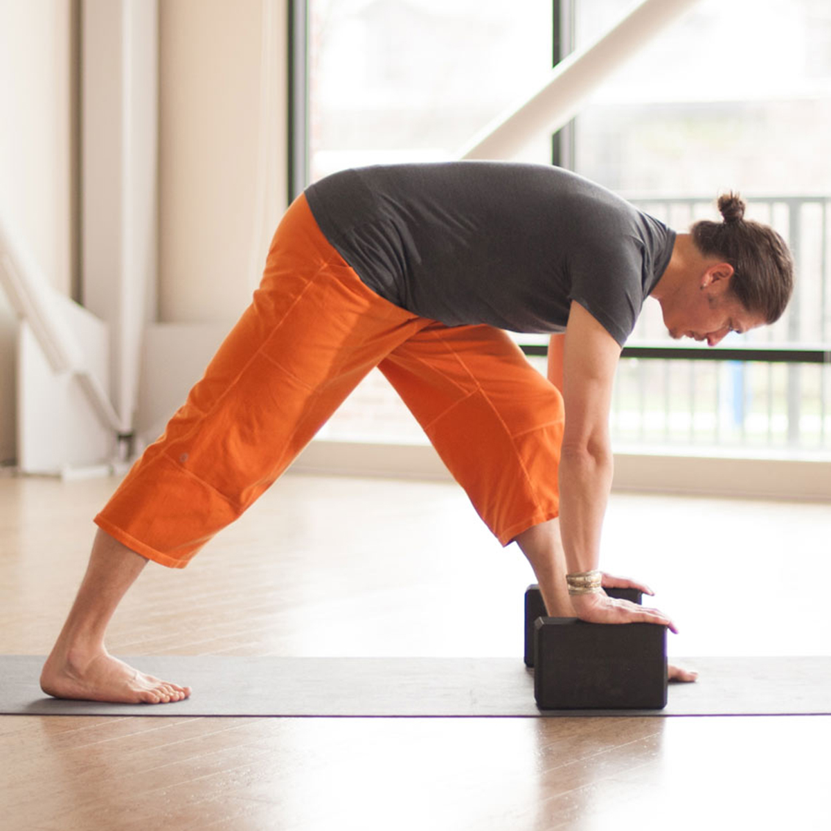 How to Choose the Best Yoga Blocks